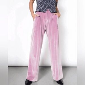 Wildfang The Empower Velvet Wide Leg Trouser in Mauve size 10